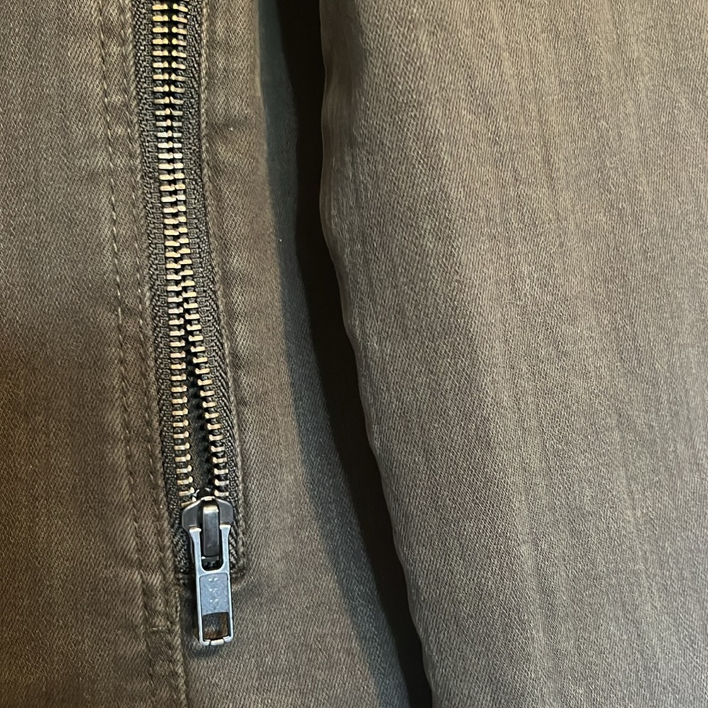 Liverpool Jacket - Picture 2 of 4